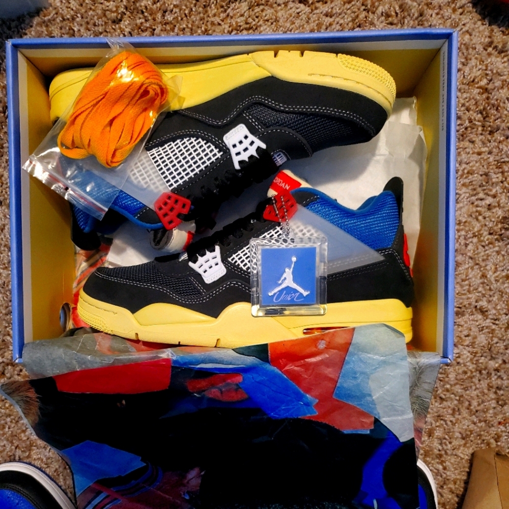 Union LA x Jordan 4